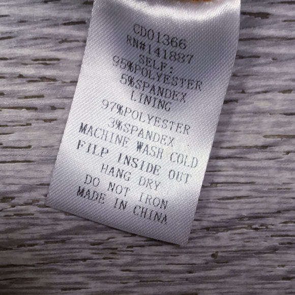 HOST PICK 💕LAST ONE❗️TCEC Chic Dark Camel Short Dress - Picture 3 of 4